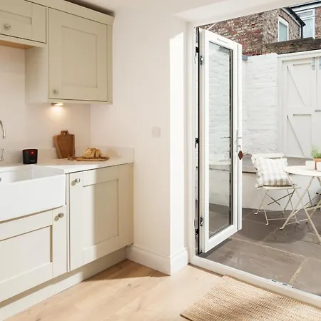 Number 20 בית נופש יורק